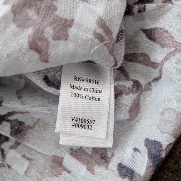 Coldwater Creek Shaped Floral Blue Button Down Shirt Women's Size PS or PM - Picture 5 of 8